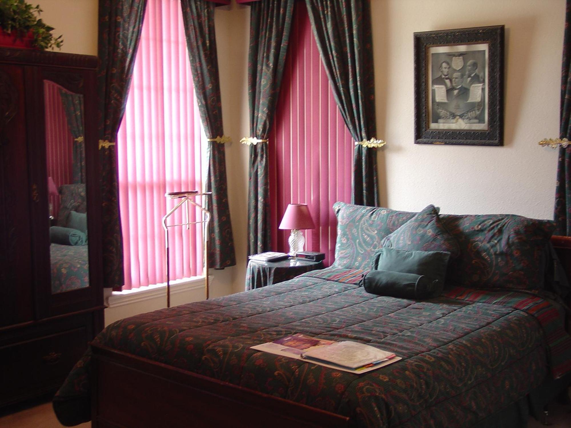 Woodrow House Bed & Breakfast Lubbock Bagian luar foto